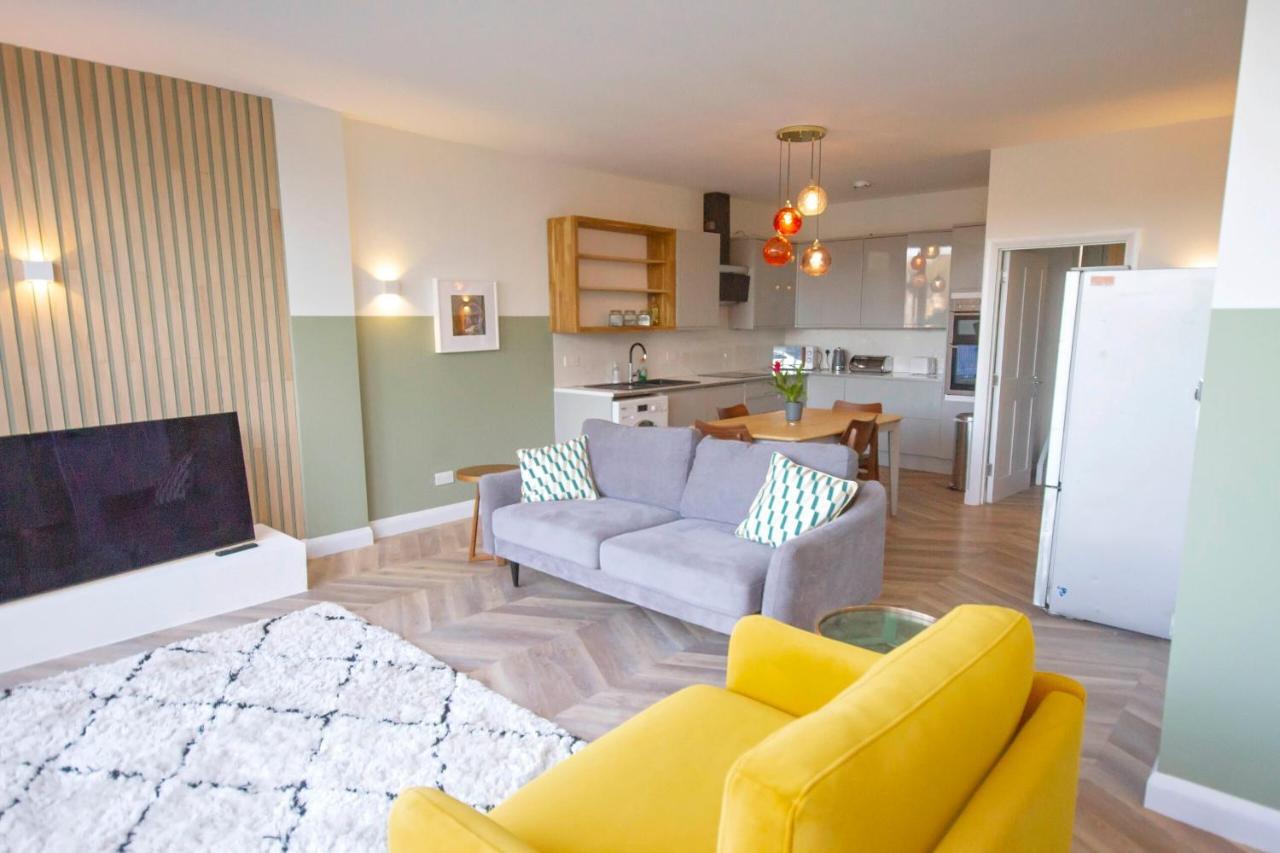 Garden Apartment Winchester Exterior foto